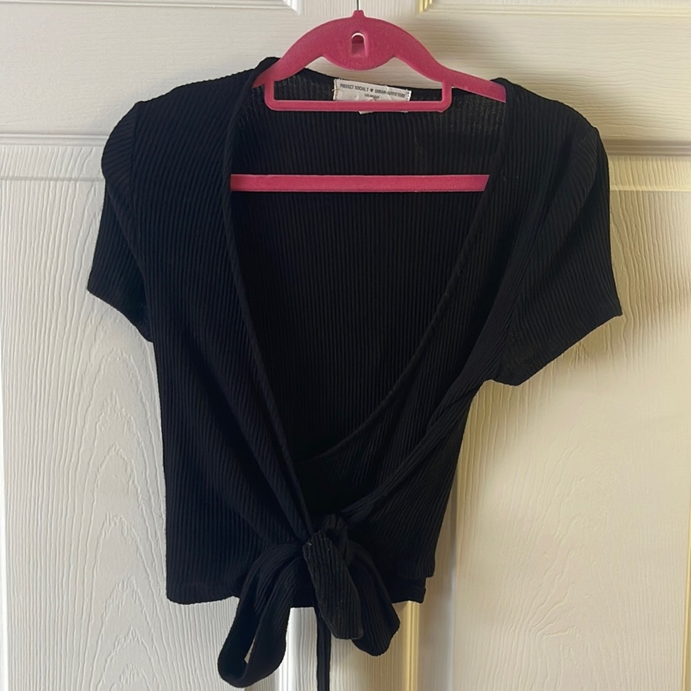 Wrap around top